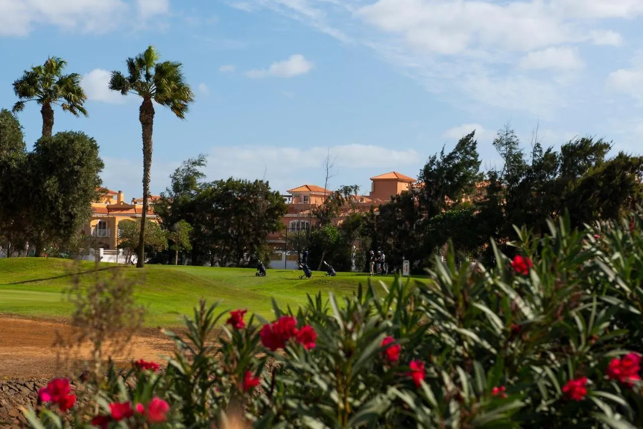 Green View Luxury Apartment: Beachfront Golf Retreat Caleta De Fuste Spain