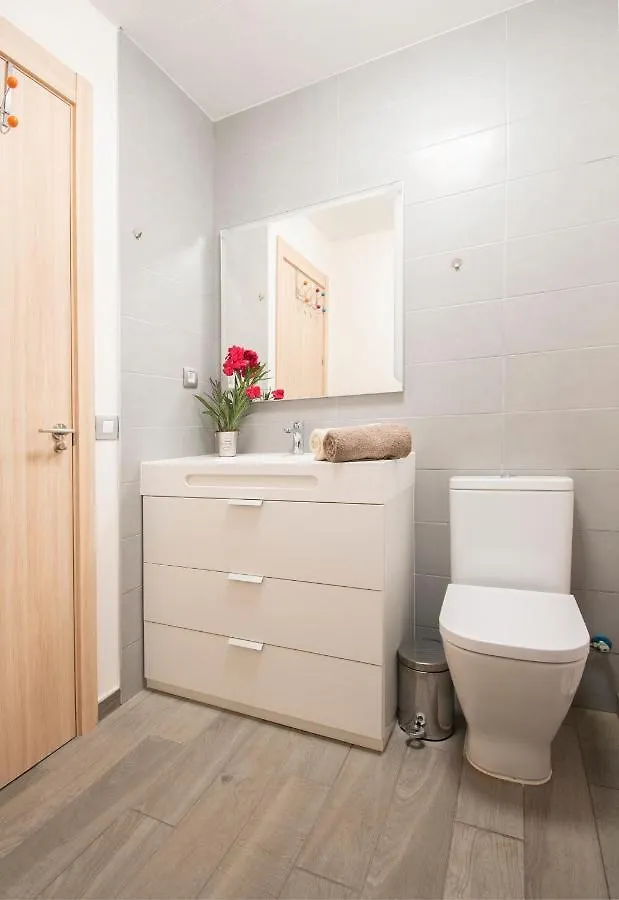 Green View Luxury Apartment: Beachfront Golf Retreat Caleta De Fuste Apartment